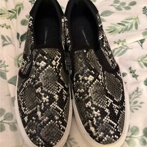 Tommy Hilfiger Snake Print Slip-On Sneakers